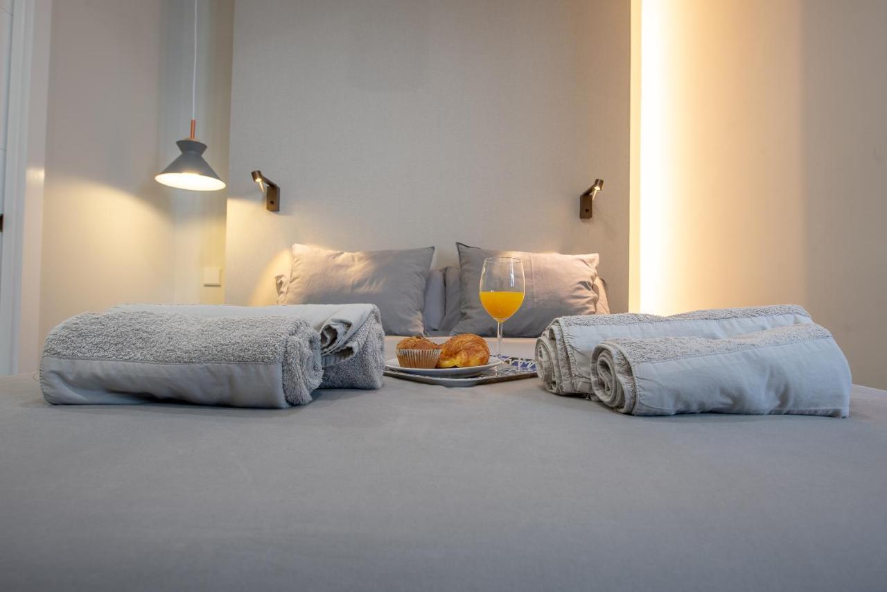 Apartamento Con Terraza En San Luis Διαμέρισμα Σεβίλλη Εξωτερικό φωτογραφία